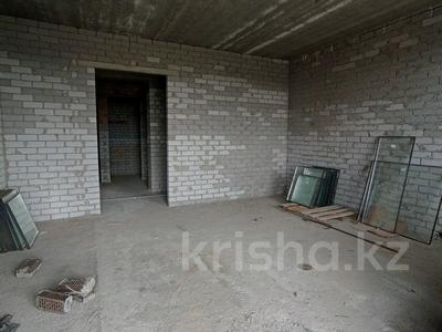 1-комнатная квартира, 63 м², 7/8 этаж, Академика Сатпаева 306 за ~ 27.1 млн 〒 в Павлодаре