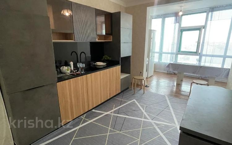 2-бөлмелі пәтер · 90.1 м² · 13/25 қабат, мкр 11, бағасы: 22.9 млн ₸ в Актобе — фото 3