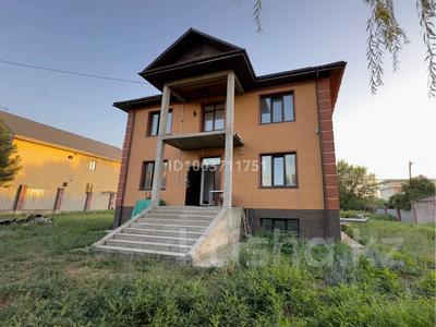 Отдельный дом · 5 комнат · 310 м² · 10 сот., мкр Калкаман-2, Рымжанова 2 — Ораз Рымжанов 2 за 200 млн 〒 в Алматы, Наурызбайский р-н
