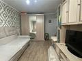 2-бөлмелі пәтер · 43 м² · 1/5 қабат, 28-шағынаудан, 28й микрорайон, пр Республики, бағасы: 17.7 млн ₸ в Караганде, Казыбек би р-н — фото 2