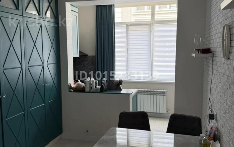3-бөлмелі пәтер · 92.4 м² · 2/3 қабат, Қайрат ш/а., мкр. Кайрат, 151/1,152/1 151/1, бағасы: 68 млн ₸ в Алматы, Турксибский р-н — фото 2