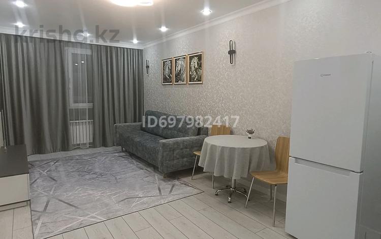 1-комнатная квартира · 33 м² · 2/9 этаж, мкр Шугыла 340/35 к5 за 220 000 ₸ в Алматы, Наурызбайский р-н — фото 2