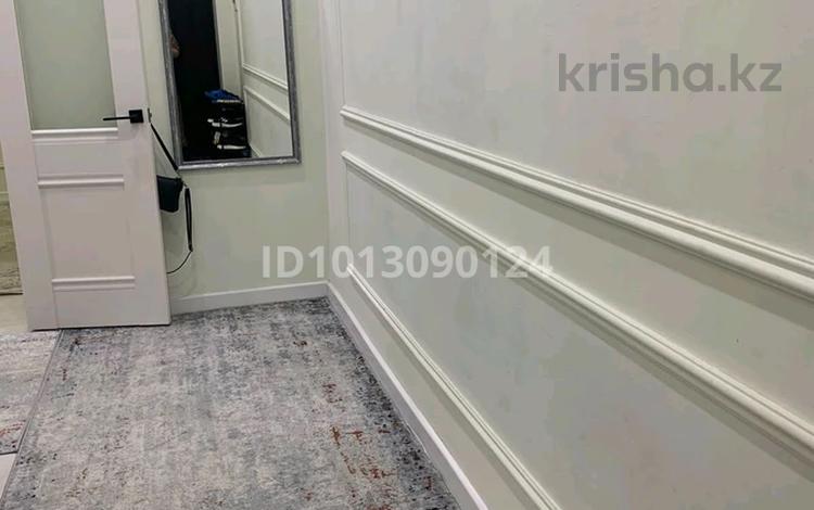 1-комнатная квартира · 50 м² · 3/5 этаж, жм Саяжай 377 — кайдауыл батыра за 15 млн ₸ в Актобе — фото 2