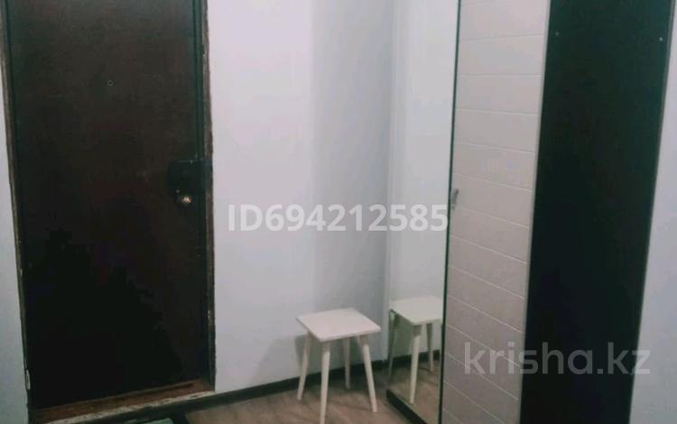 2-бөлмелі пәтер · 56 м² · 1 қабат, мкр 8, Гришина — 7-я школа, бағасы: 150 000 ₸ в Актобе — фото 2