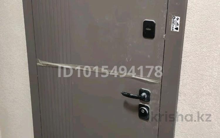 2-бөлмелі пәтер · 45 м² · 10/12 қабат, ​Улица Карбышева 14/3 — рынок Арай, бағасы: 23 млн ₸ в Караганде, Казыбек би р-н — фото 3