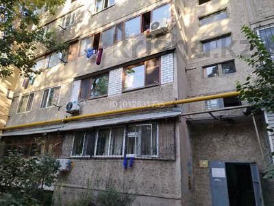 1-бөлмелі пәтер · 37 м² · 2/5 қабат, Алдиярова 10А — Магазин Казына, бағасы: 16.2 млн ₸ в Шымкенте, Енбекшинский р-н