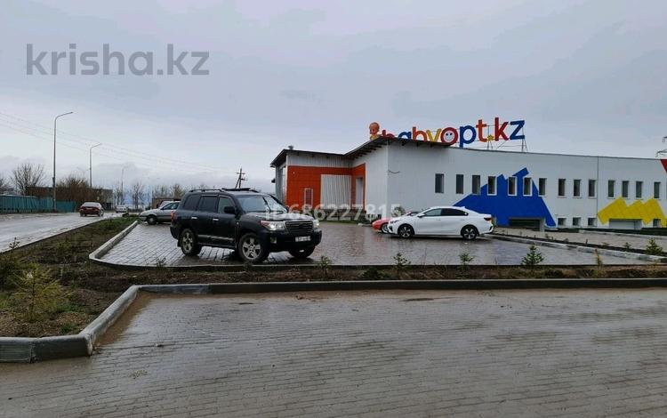 Еркін, кеңселер, дүкендер мен бутиктер, қоймалар, жқб, автосервистер мен көлік жуу · 506 м², бағасы: ~ 1.4 млн 〒 в Астане, р-н Байконур — фото 2