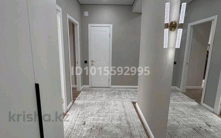 2-бөлмелі пәтер · 68 м² · 2/6 қабат, 39-ш/а. 4, бағасы: 30 млн ₸ в Актау, 39-й мкр — фото 2