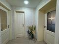3-комнатная квартира · 70.3 м² · 5/9 этаж, Пр. Республики за 30.9 млн ₸ в Караганде, Казыбек би р-н — фото 6