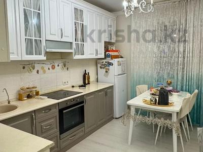 2-комнатная квартира · 61 м² · 10/10 этаж, Алихана Бокейханова 15 за 37.9 млн ₸ в Астане, Есильский р-н