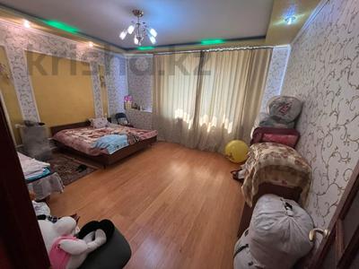 Отдельный дом • 3 комнаты • 140 м² • 16 сот., Кабанбай Батыра 106 за 39 млн 〒 в Талдыкоргане