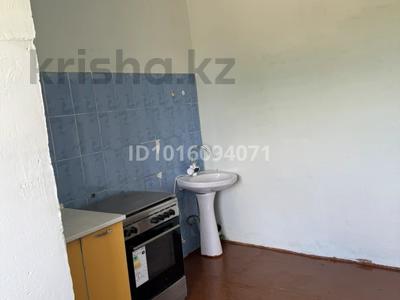 2-комнатная квартира · 38 м² · 1/5 этаж, мкр Михайловка , Анжерская 31 — Ермекова за 7.5 млн ₸ в Караганде, Казыбек би р-н