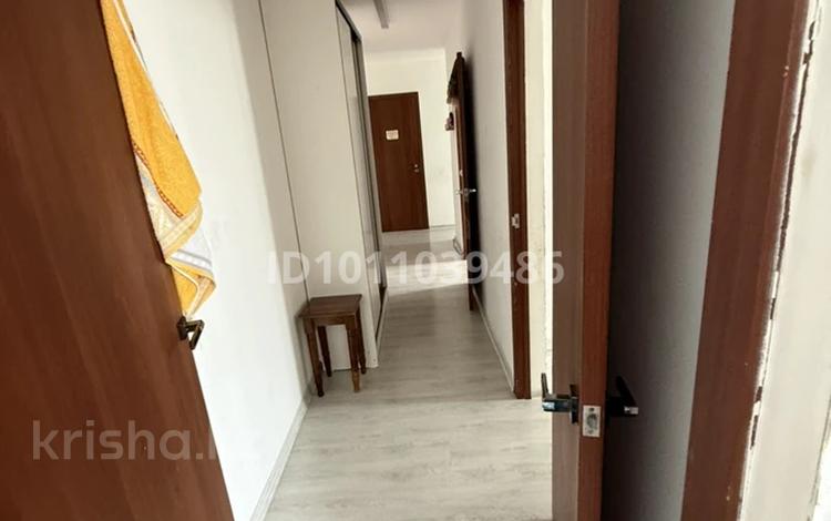 3-бөлмелі пәтер · 68 м², Толе би 65А — Рядом с 1 школой, бағасы: 15.5 млн ₸ в Кентау — фото 2