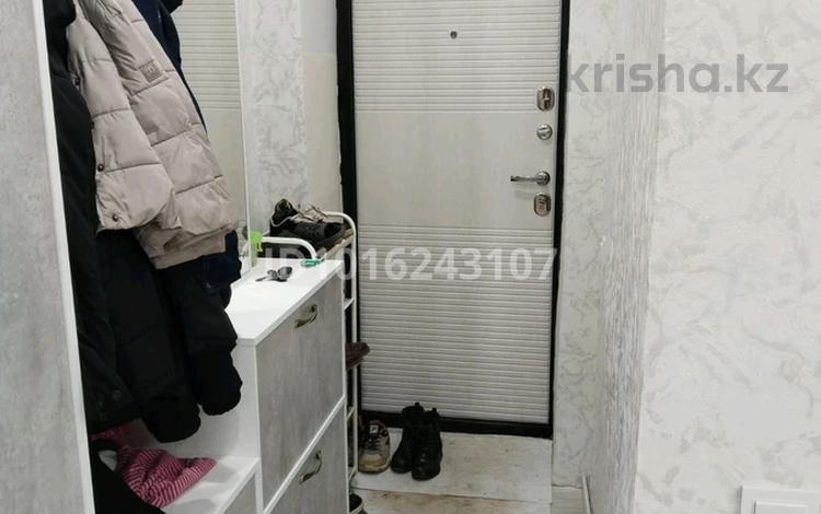 2-бөлмелі пәтер · 45 м² · 1/4 қабат, мкр Омега, Локомотивная 61, бағасы: 150 000 ₸ в Уральске — фото 2