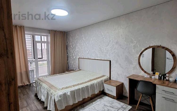 3-комнатная квартира · 88 м² · 9/9 этаж, Нажимеденова 44 за 55 млн ₸ в Астане, Сарайшык р-н — фото 2