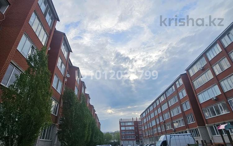 1-комнатная квартира · 49 м² · 3/5 этаж, ул. Циолковского 1к1 за 22 млн ₸ в Уральске, мкр Школьник — фото 2
