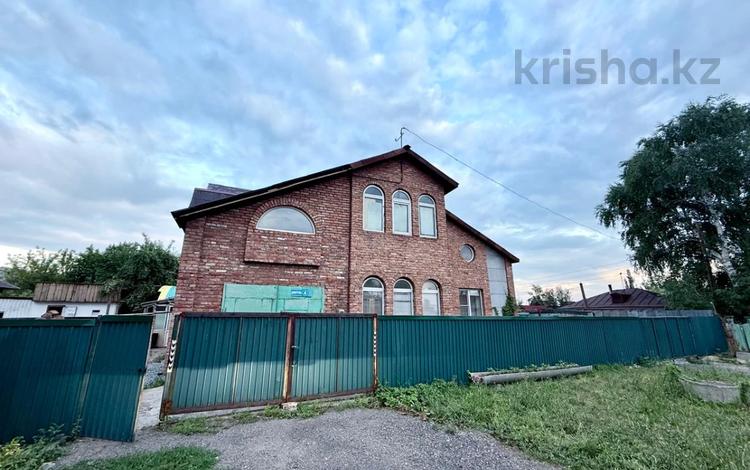 Отдельный дом · 3 комнаты · 150 м² · 7 сот., Димитрива 4 за 31 млн ₸ в Усть-Каменогорске — фото 16