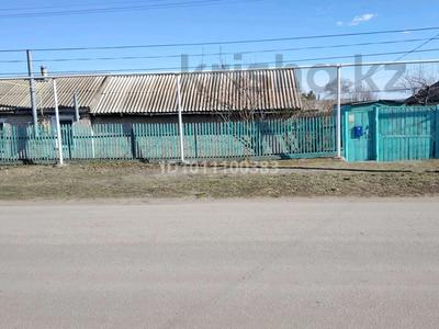 Отдельный дом · 2 комнаты · 56.3 м² · 9 сот., Первомайская 9 — Школа #2, пожарная часть за 8.5 млн 〒 в Карабалыке