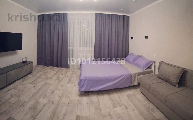 1-бөлмелі пәтер · 42 м² · 2/9 қабат, Жилой р-н Юго-Восток 25, бағасы: 250 000 ₸ в Караганде — фото 2