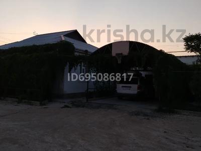 Отдельный дом · 4 комнаты · 130 м² · 10.5 сот., Балауса 47 — Возле Акимата за 30 млн ₸ в Кызылтобе