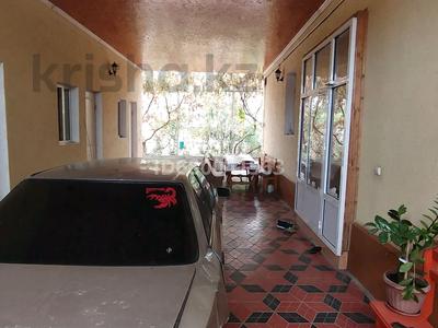 Отдельный дом · 6 комнат · 150 м² · 10 сот., Абильдабекова 4 — Джангельдина за 38.5 млн ₸ в Сарыагаш