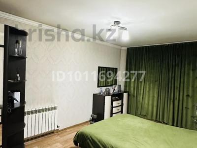 3-бөлмелі пәтер · 61.6 м² · 5/5 қабат, Мичурина 9Б — Больница, бағасы: 10 млн ₸ в Шахтинске