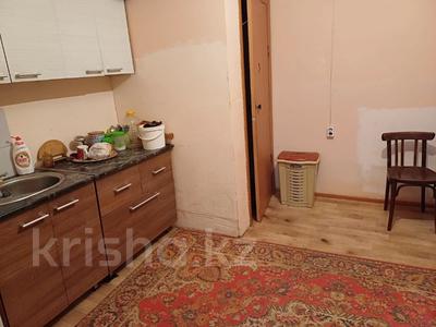 Пәтерлер в Абай обл.: 3-бөлмелі пәтер · 64 м² · 1/3 қабат, Сатпаева 9 — Затон, бағасы: 10.5 млн 〒 3-бөлмелі пәтер · 64 м² · 1/3 қабат, Сатпаева 9 — Затон, бағасы: 10.5 млн 〒 в Семее
