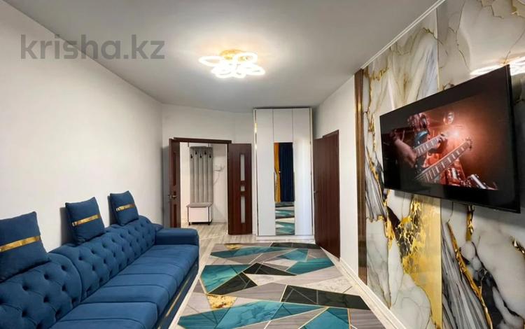 2-бөлмелі пәтер · 52 м² · 2/8 қабат, Болашак 27, бағасы: 23.5 млн ₸ в Талдыкоргане, мкр Болашак — фото 2