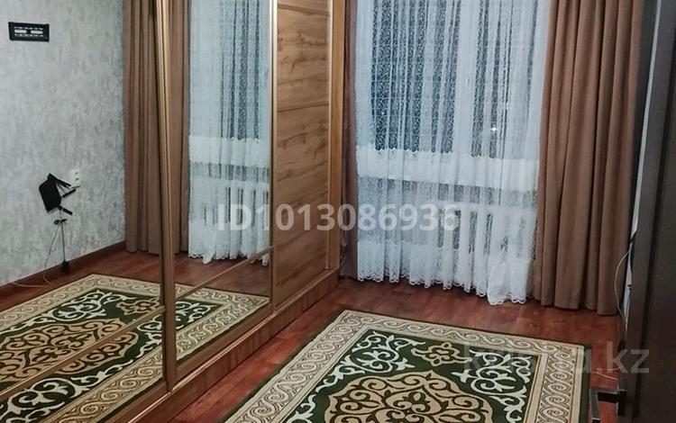 2-бөлмелі пәтер · 63 м² · 5/5 қабат, 16-шағынаудан 4, бағасы: 23 млн ₸ в Шымкенте, Аль-Фарабийский р-н — фото 2