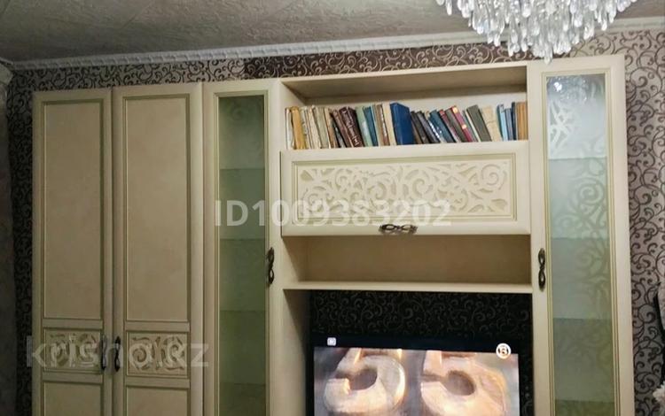 1-бөлмелі пәтер · 35 м² · 4/5 қабат, 12-шағынаудан, Майкудук, 12й микрорайон 1, бағасы: 1 500 ₸ в Караганде, Алихана Бокейханова р-н — фото 2