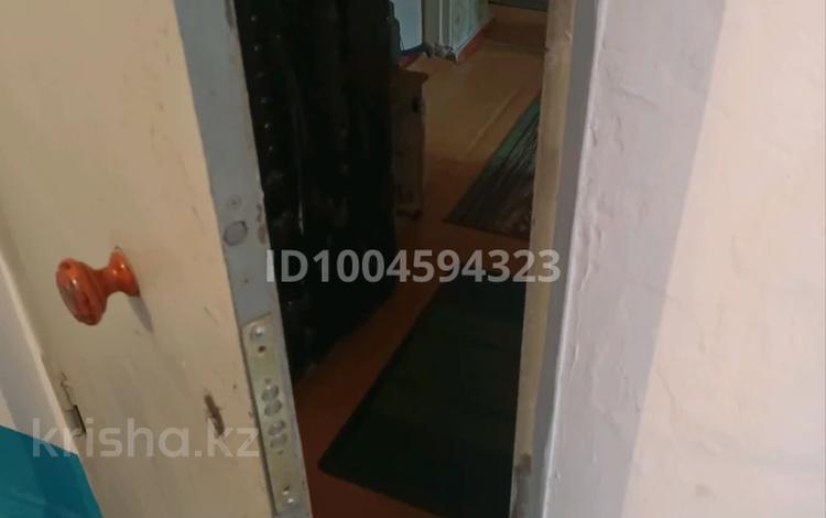 3-бөлмелі пәтер · 80 м² · 2/6 қабат, Аманжолова 8 — Сатпаева Аманжолова, бағасы: 170 000 〒 в Жезказгане — фото 12