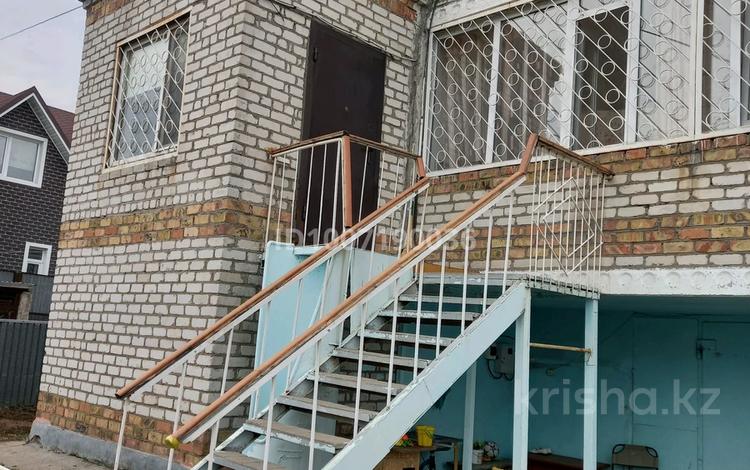 Отдельный дом · 4 комнаты · 120 м² · 12 сот., Жастар дом номер1 — Поликлиники 2 за 43 млн 〒 в Экибастузе — фото 2