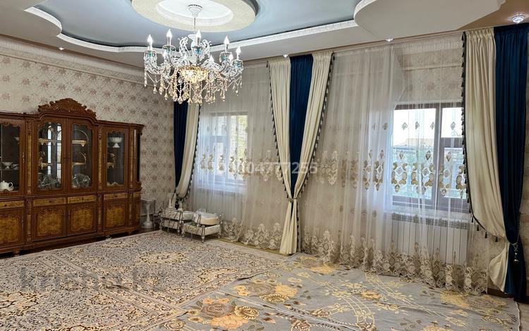 Отдельный дом · 5 комнат · 250 м² · 10 сот., Бейбарыс султан 43 за 28 млн ₸ в Жанаозен — фото 2