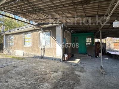 Продажа домов и дачи в Алматинской обл.: Отдельный дом · 4 комнаты · 100 м² · 16 сот., Молодёжная 6 за 37 млн 〒 Отдельный дом · 4 комнаты · 100 м² · 16 сот., Молодёжная 6 за 37 млн 〒 в