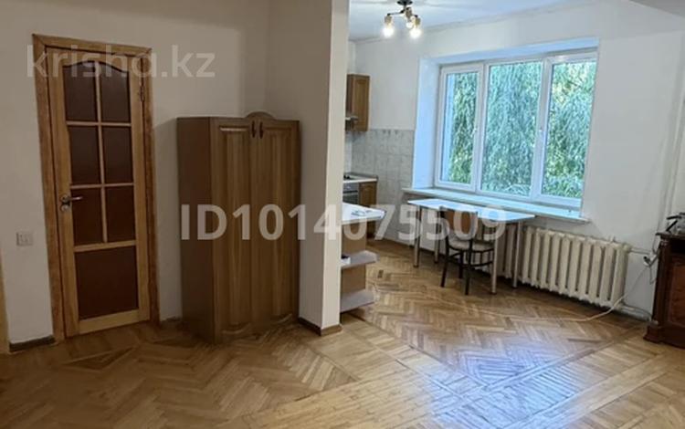 3-комнатная квартира · 90 м² · 3/5 этаж, Жандосова — Саина за 350 000 ₸ в Алматы, Ауэзовский р-н — фото 6