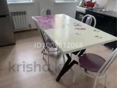 3-комнатная квартира · 85 м² · 4/7 этаж, 11 ул 16 — ТЦ Turan Mall, Акимат, Muz saray за 12 000 〒 в Туркестане