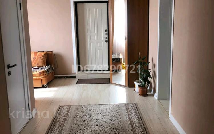 Отдельный дом · 3 комнаты · 120 м² · 8 сот., Клубничная 672 за 18.2 млн 〒 в Кокшетау — фото 36