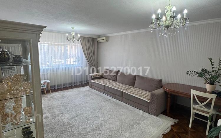 3-комнатная квартира · 90 м² · 3/16 этаж, мкр «Самал» 1–10 за 55 млн ₸ в Астане, Сарыарка р-н — фото 2