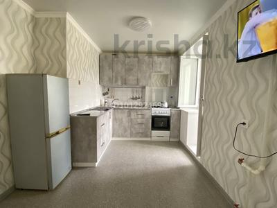 2-бөлмелі пәтер · 40 м² · 1/5 қабат, Акимжанова 136 — Пересечение Нокина Акимжанова, бағасы: 100 000 ₸ в Актобе, мкр. Курмыш