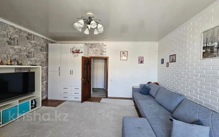 2-комнатная квартира · 64.7 м² · 2/2 этаж, Назарбаева за 19 млн ₸ в Костанае — фото 2