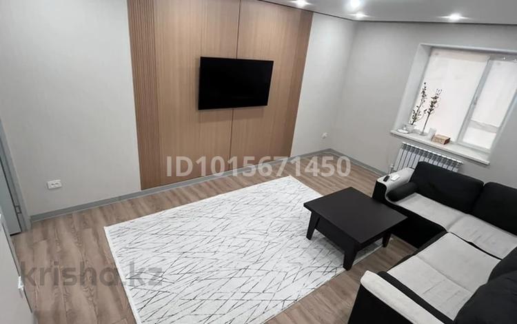 2-комнатная квартира · 77.2 м² · 5/5 этаж, мкр. Алтын орда 339 за 25 млн ₸ в Актобе — фото 2