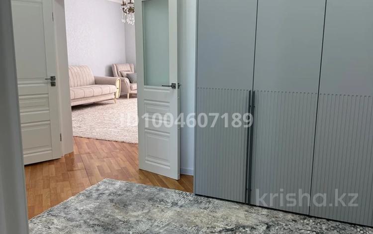 3-комнатная квартира · 105 м² · 3/6 этаж, мкр 12, Бокенбай Батыра 32 — Кен дала за 34 млн ₸ в Актобе — фото 8