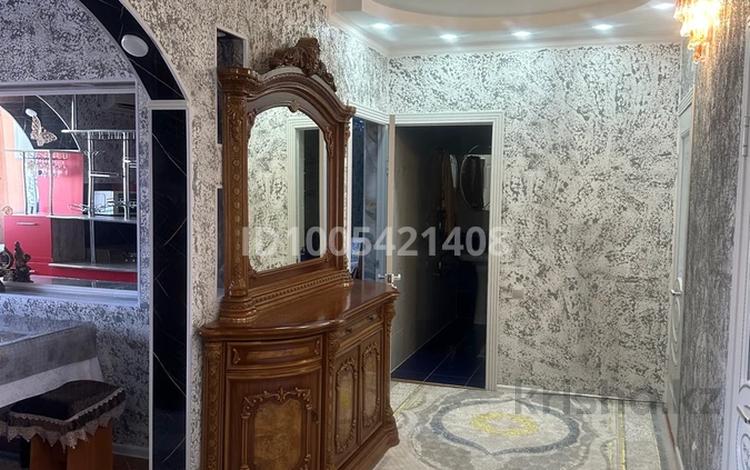 3-бөлмелі пәтер · 100 м² · 4/5 қабат, Мерей 24/а, бағасы: 20 млн ₸ в  — фото 2