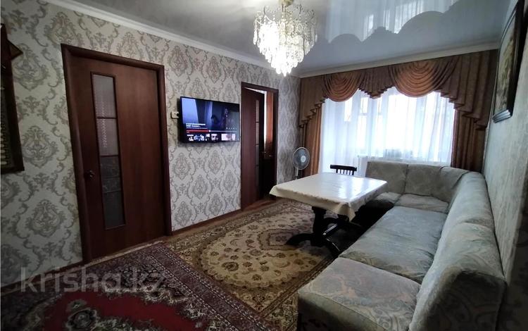 4-комнатная квартира · 64 м² · 5/5 этаж, мкр Новый Город, Керамическая 82 за 19.5 млн ₸ в Караганде, Казыбек би р-н — фото 2