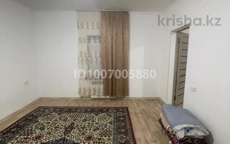 1-бөлмелі пәтер · 45 м² · 2/2 қабат, мкр Таскен, Бабашулы 172, бағасы: 80 000 ₸ в Шымкенте, Каратауский р-н — фото 2