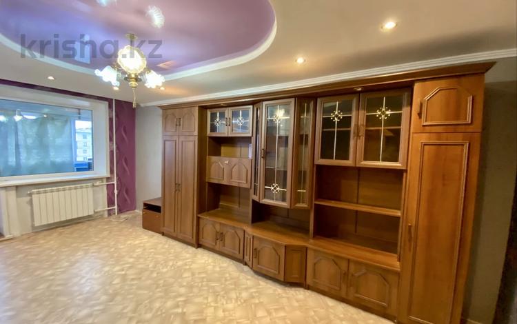 2-комнатная квартира · 45 м² · 4/5 этаж, Абая за 10 млн 〒 в Сарани — фото 2