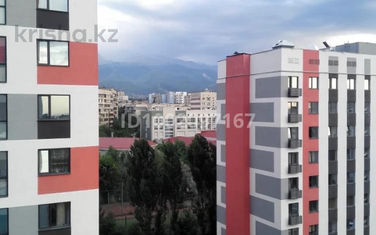 2-бөлмелі пәтер · 56.6 м² · 9/12 қабат, мкр Жетысу-1 28а, бағасы: 300 000 ₸ в Алматы, Ауэзовский р-н — фото 2