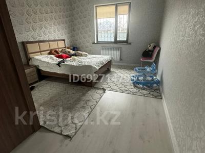 Отдельный дом • 4 комнаты • 160 м² • 6.5 сот., Тегенбаева за 67.5 млн 〒 в Туздыбастау (Калинино)