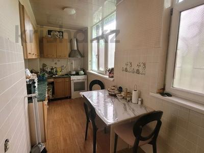 4-комнатная квартира · 80 м² · 1/5 этаж, Жунисалиева 34 — Желтоксан,Айтиева,Центр,Срочно!Торг за 25.5 млн ₸ в Таразе
