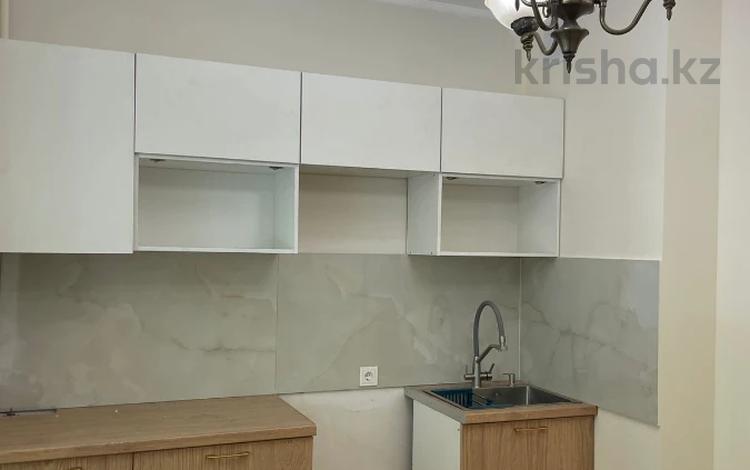 3-бөлмелі пәтер · 82 м² · 1/5 қабат, Амангельды, бағасы: 83 млн ₸ в Алматы, Алмалинский р-н — фото 15